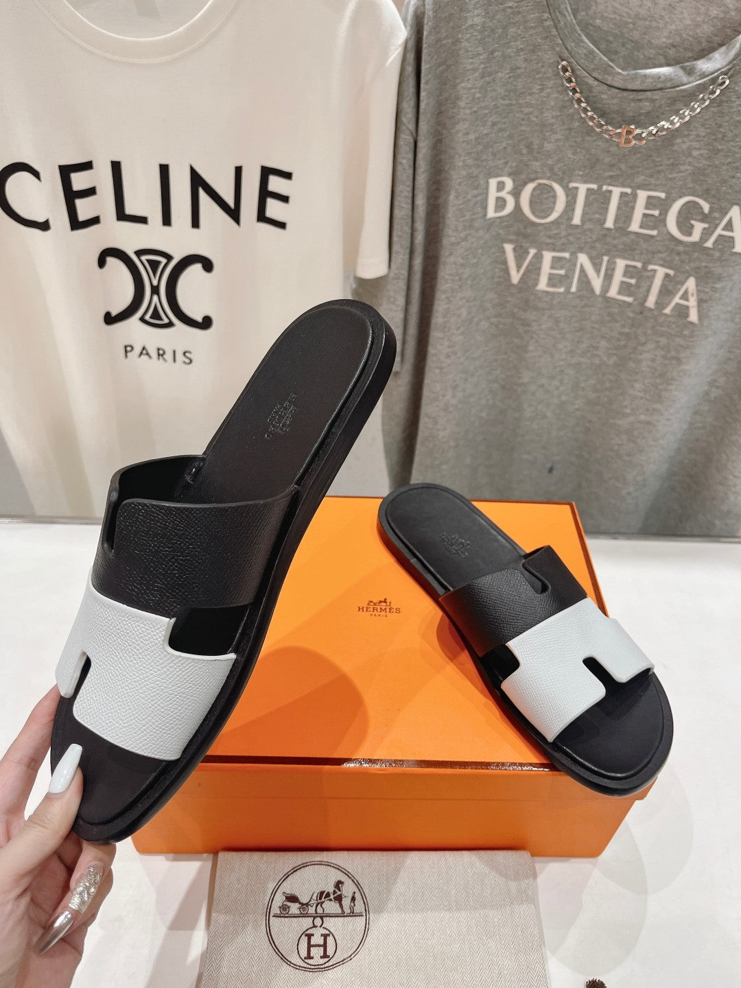 IZMIR SANDAL BLACK MIX WHITE LAMBSKIN - 35