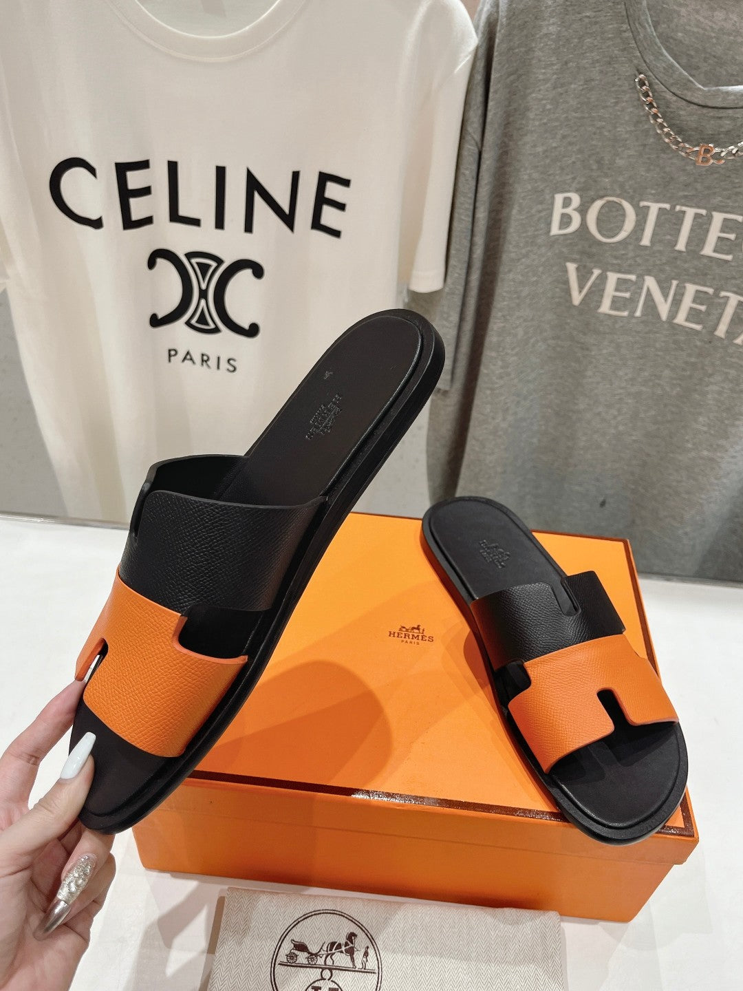 IZMIR SANDAL BLACK MIX ORANGE LAMBSKIN - 35