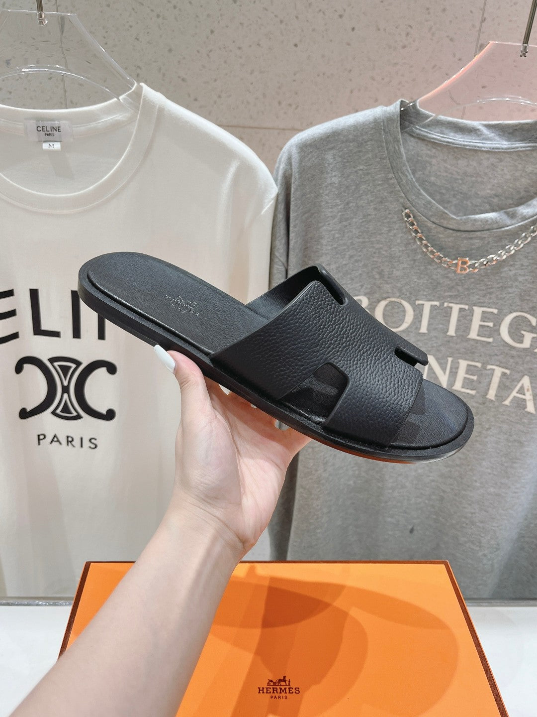 IZMIR SANDAL BLACK LAMBSKIN - 35