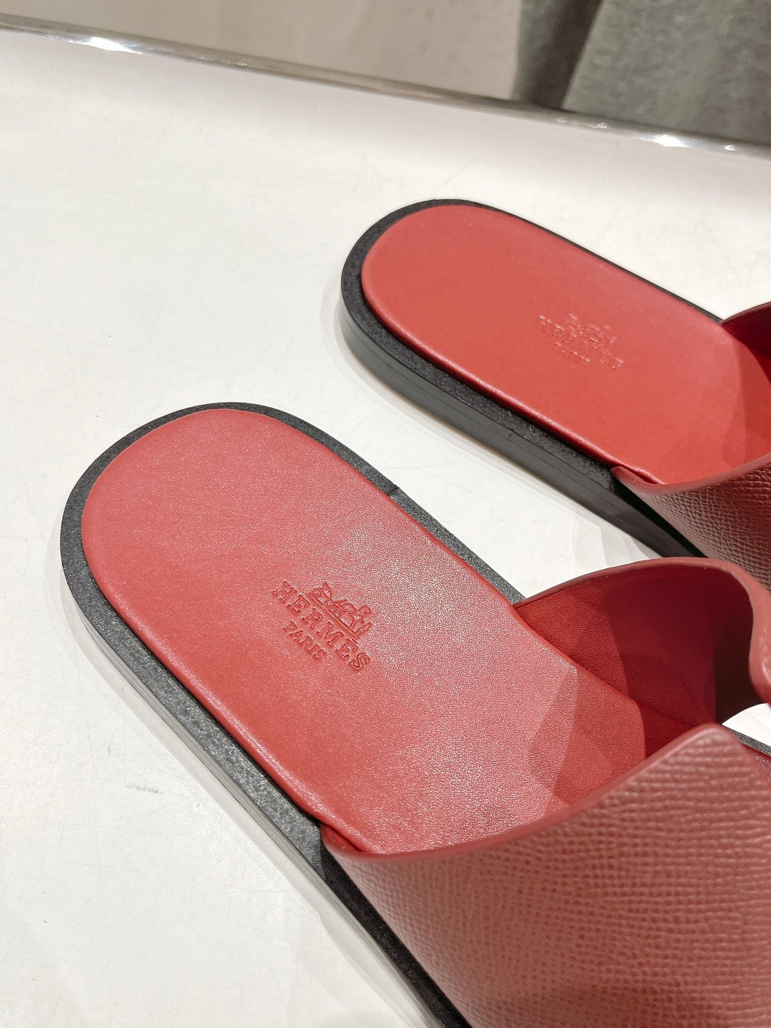 IZMIR SANDAL RUBY LAMBSKIN - 35