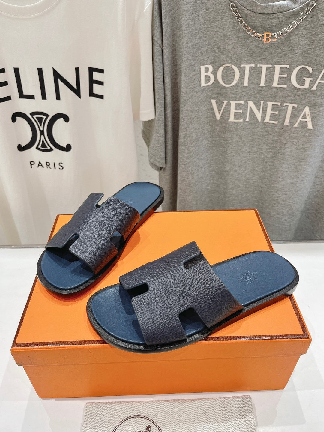 IZMIR SANDAL BERRY LAMBSKIN - 35