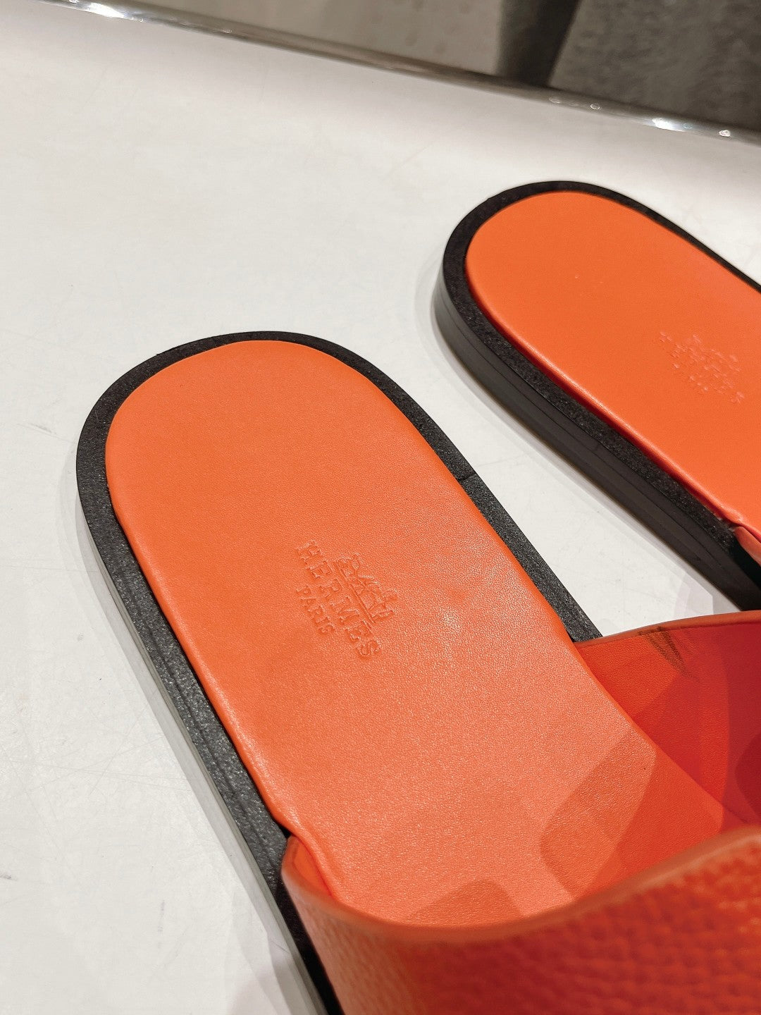 IZMIR SANDAL ORANGE LAMBSKIN - 35