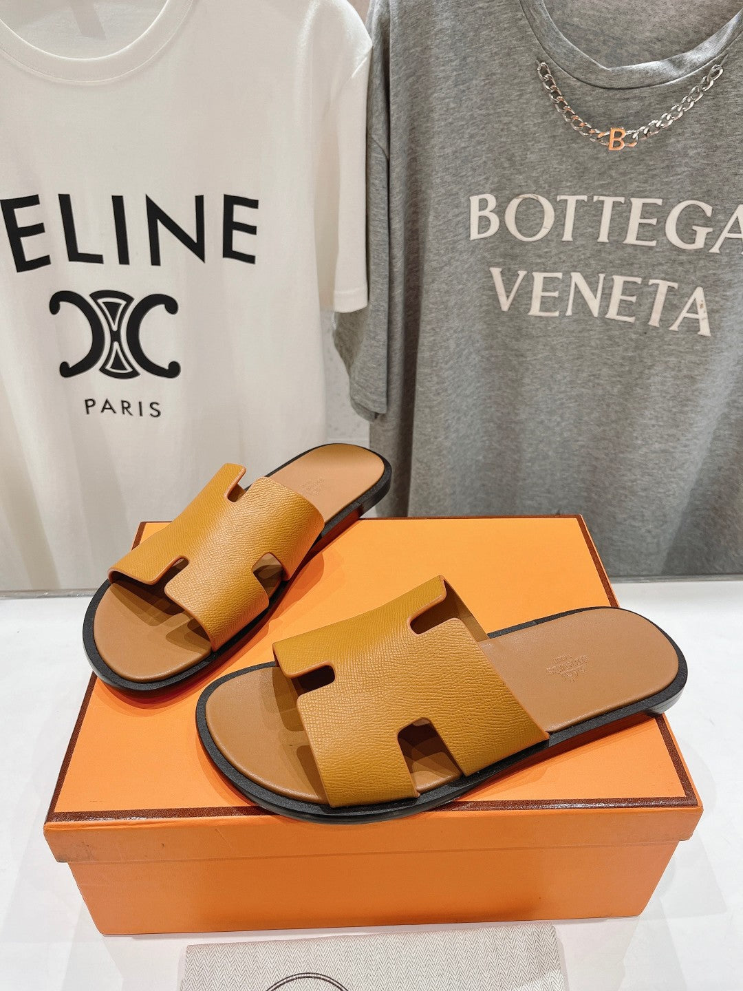 IZMIR SANDAL AMBER LAMBSKIN - 35