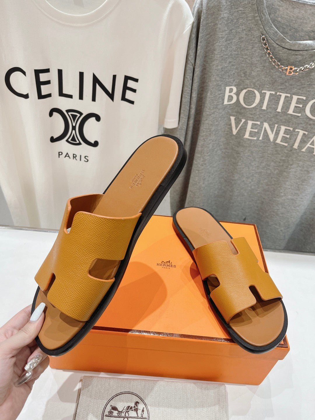 IZMIR SANDAL AMBER LAMBSKIN - 35