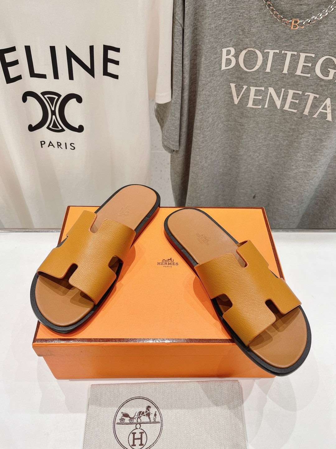 IZMIR SANDAL AMBER LAMBSKIN - 35
