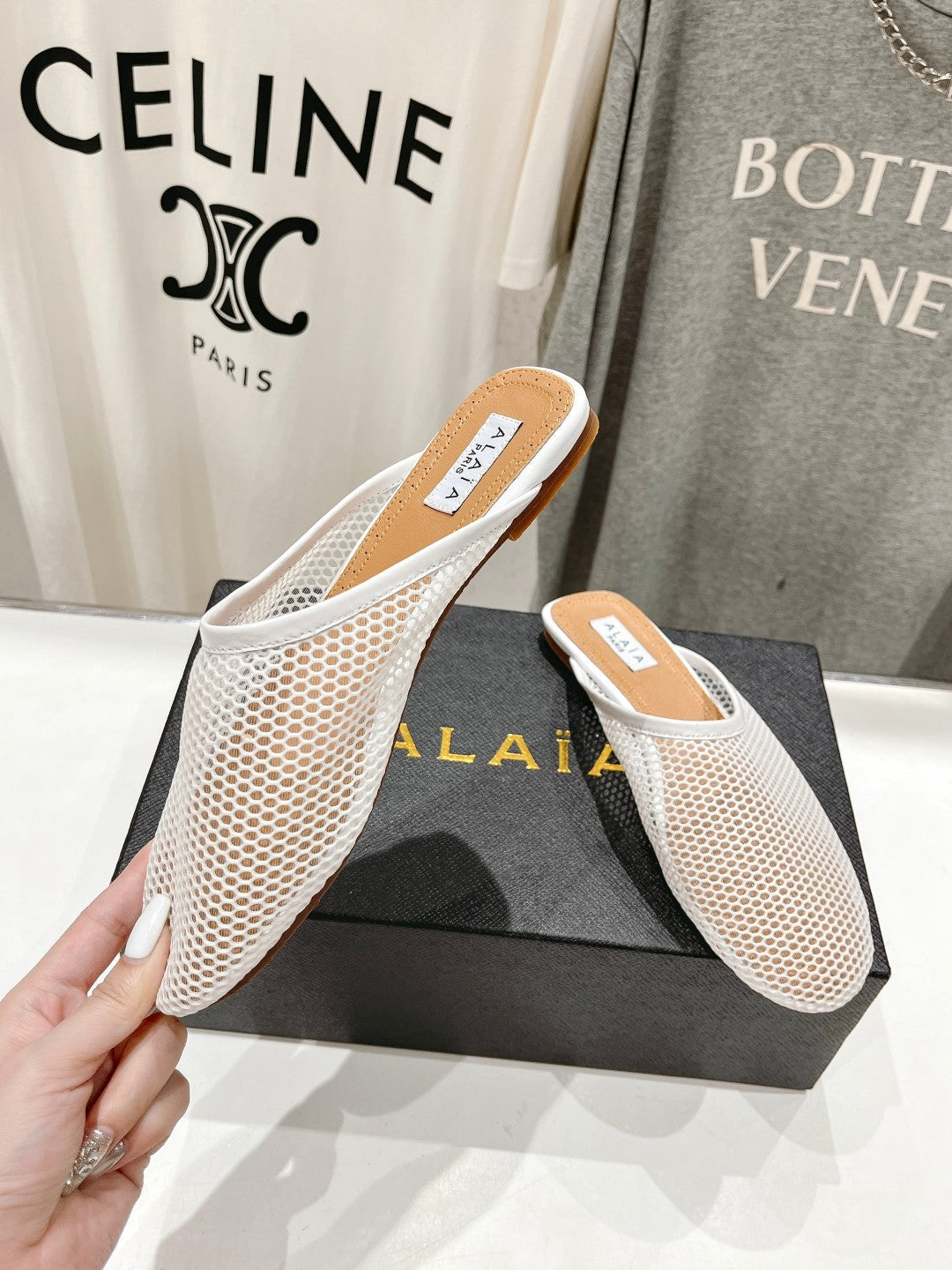 ALAIA FLAT MULES IN WHITE MESH FISHNET - 34