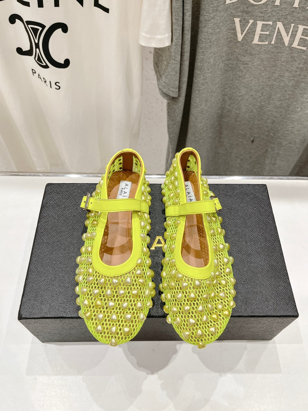 ALAIA PEARL MARY JANE SHOES IN NEON YELLOW MESH AND CALFSKIN - 35