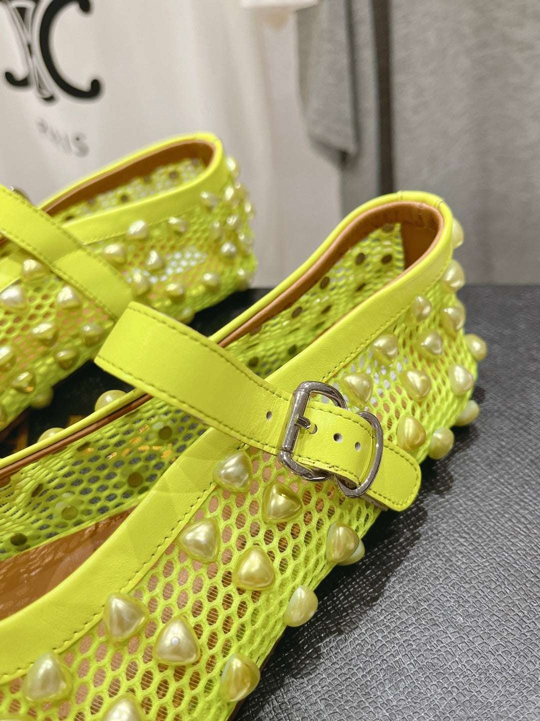 ALAIA PEARL MARY JANE SHOES IN NEON YELLOW MESH AND CALFSKIN - 35