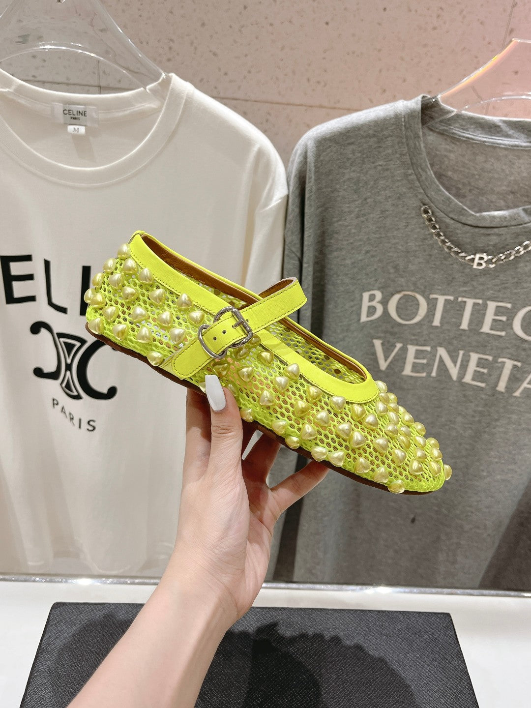 ALAIA PEARL MARY JANE SHOES IN NEON YELLOW MESH AND CALFSKIN - 35