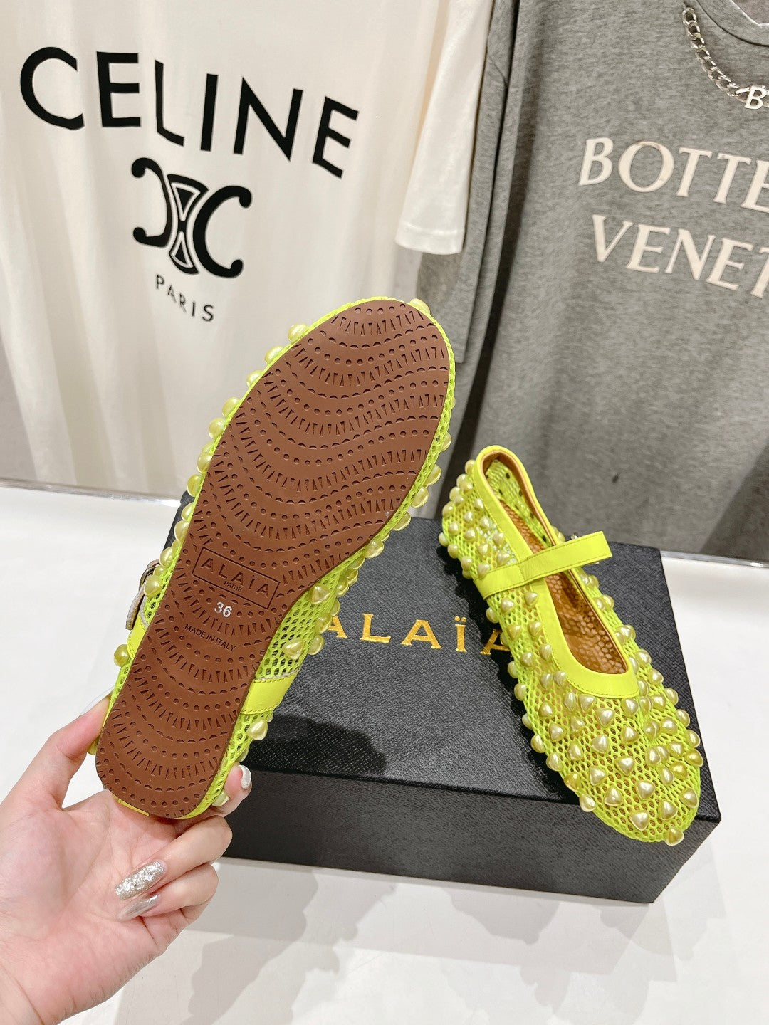 ALAIA PEARL MARY JANE SHOES IN NEON YELLOW MESH AND CALFSKIN - 35