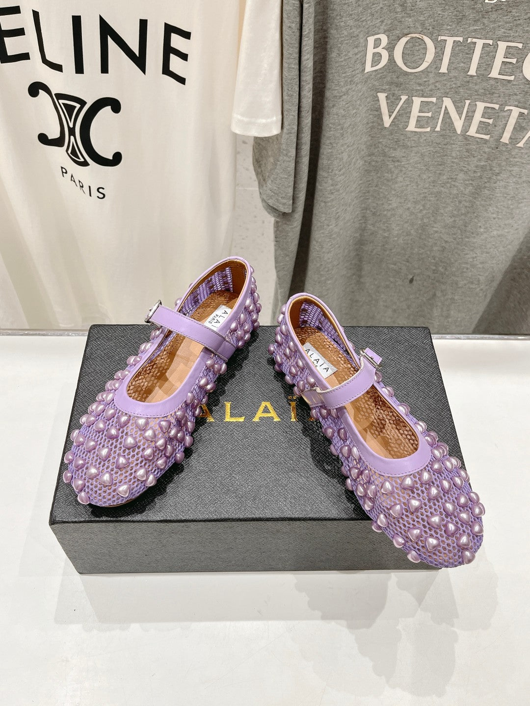 ALAIA PEARL MARY JANE SHOES IN LAVENDER PURPLE MESH AND CALFSKIN - 35