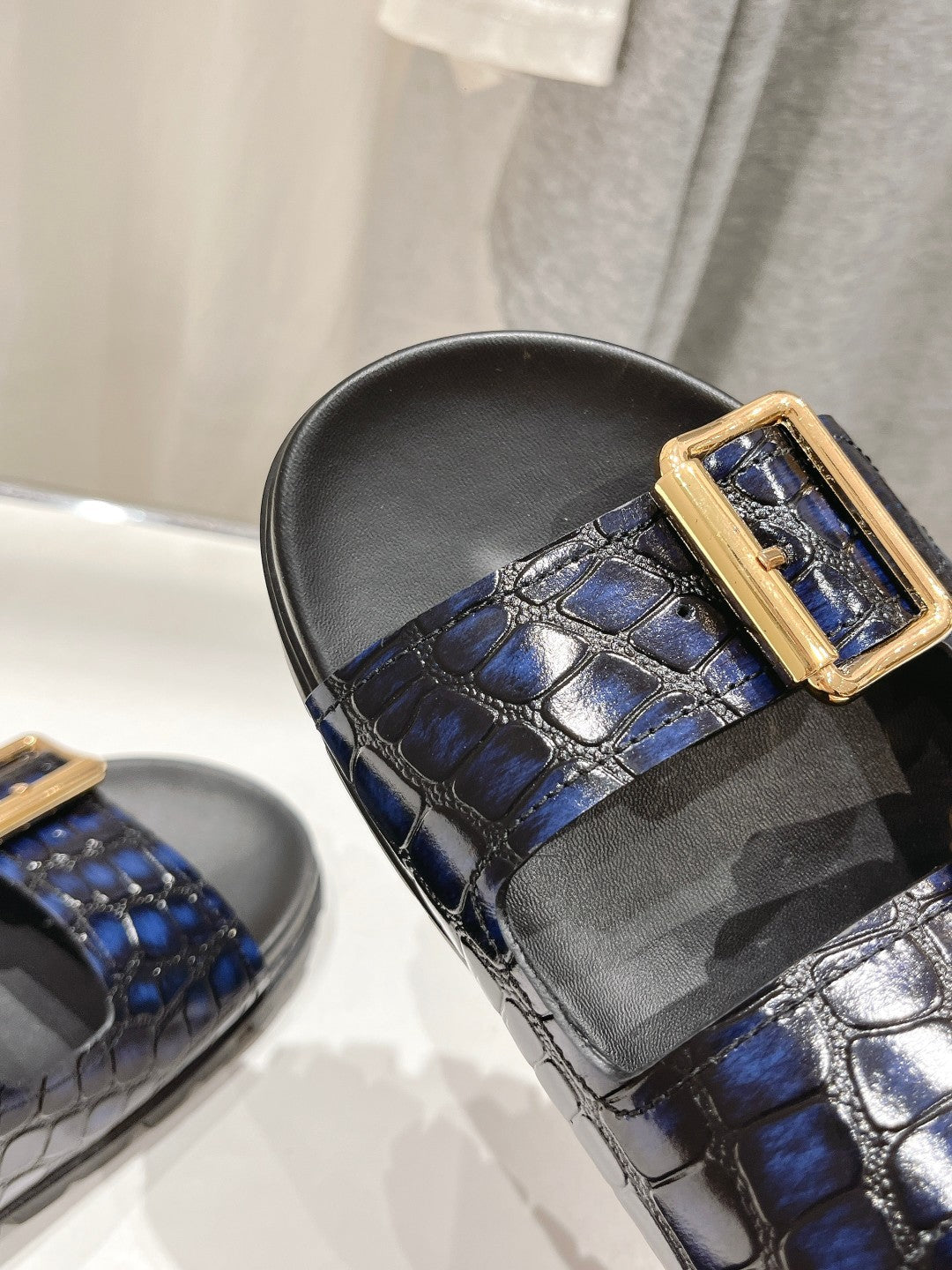 PRA CROCODILE MOTIF STRAP SLIDES SANDALS BLACK AND LAPIS CALFSKIN - 35