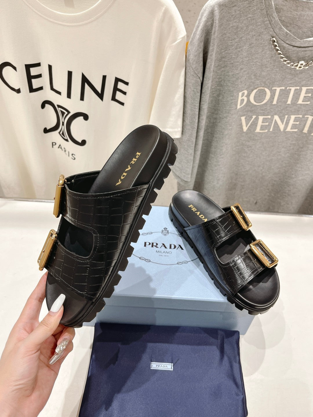 PRA CROCODILE MOTIF STRAP SLIDES SANDALS BLACK CALFSKIN - 35