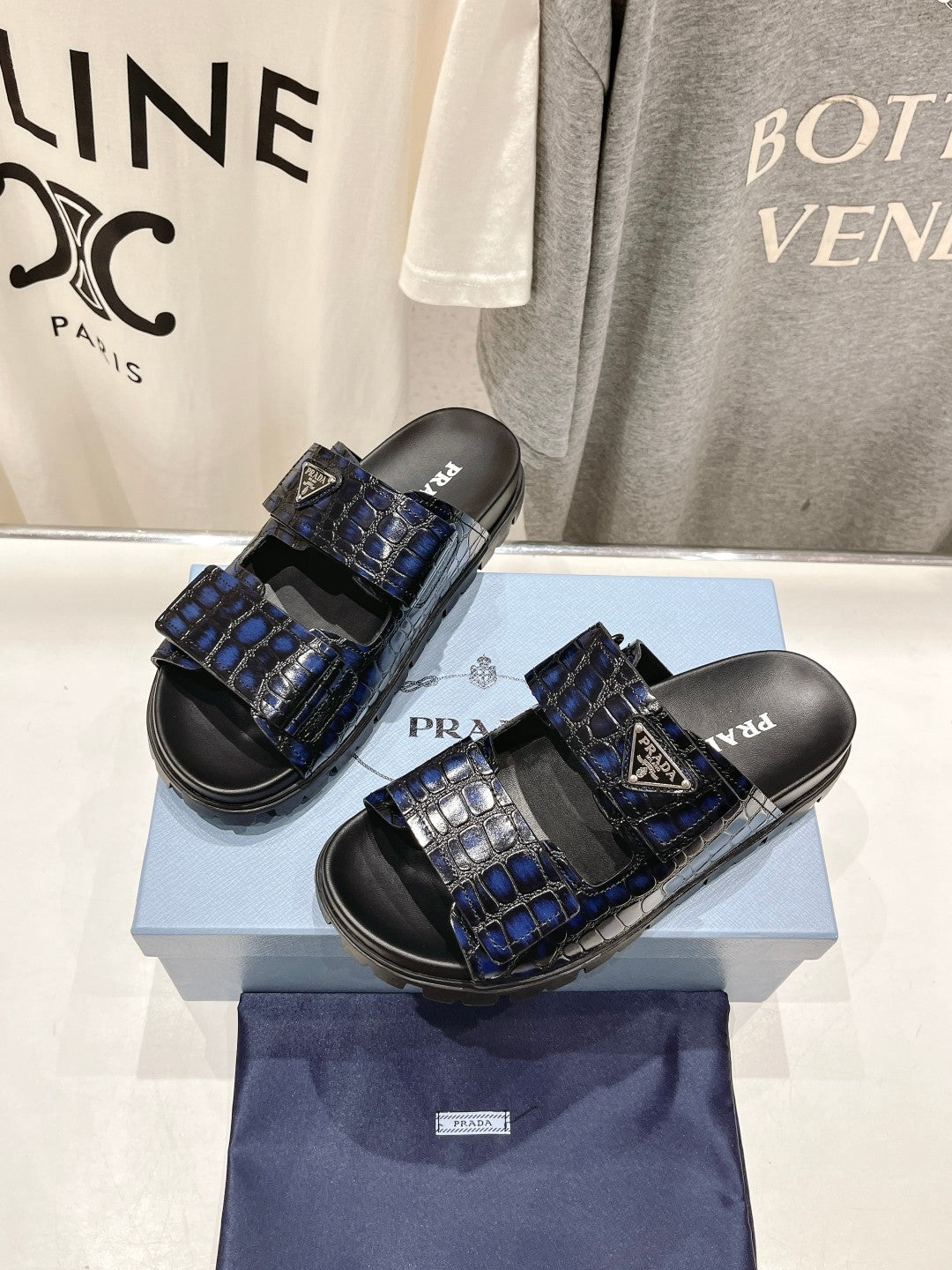 PRA CROCODILE LEATHER MOTIF SANDALS BLACK AND LAPIS CALFSKIN - 35
