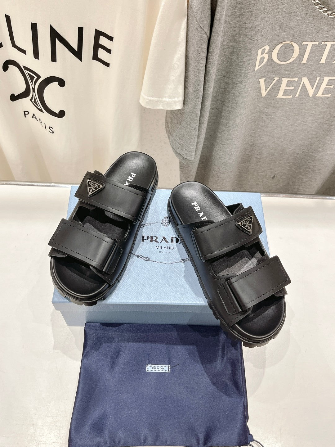 PRA STRAP SANDALS BLACK CALFSKIN - 35