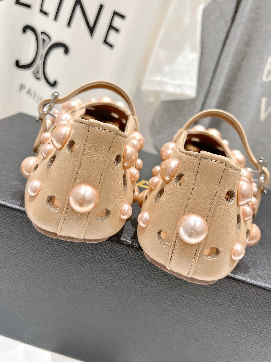ALAIA PEARL MARY JANE SHOES IN BISQUE BEIGE LAMBSKIN - 35