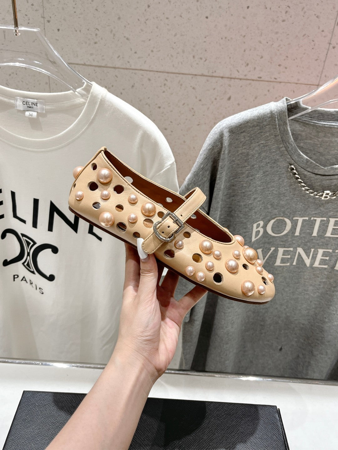 ALAIA PEARL MARY JANE SHOES IN BISQUE BEIGE LAMBSKIN - 35