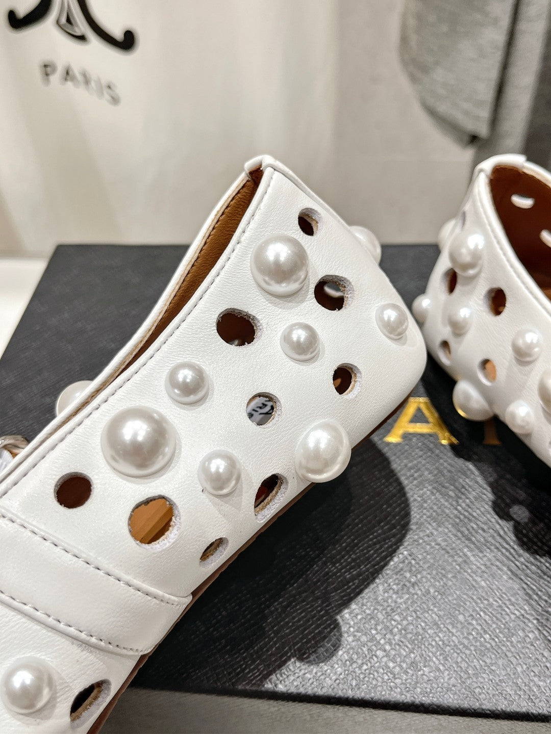 ALAIA PEARL MARY JANE SHOES WHITE LAMBSKIN - 35
