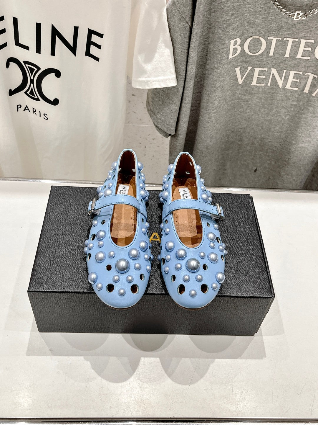 ALAIA PEARL MARY JANE SHOES IN LIGHT BLUE LAMBSKIN - 35