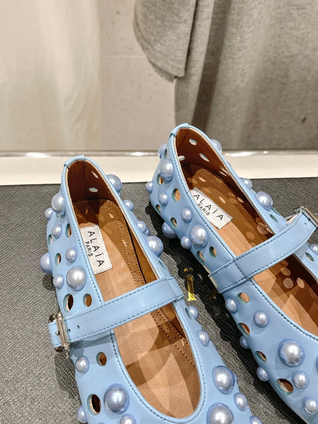 ALAIA PEARL MARY JANE SHOES IN LIGHT BLUE LAMBSKIN - 35