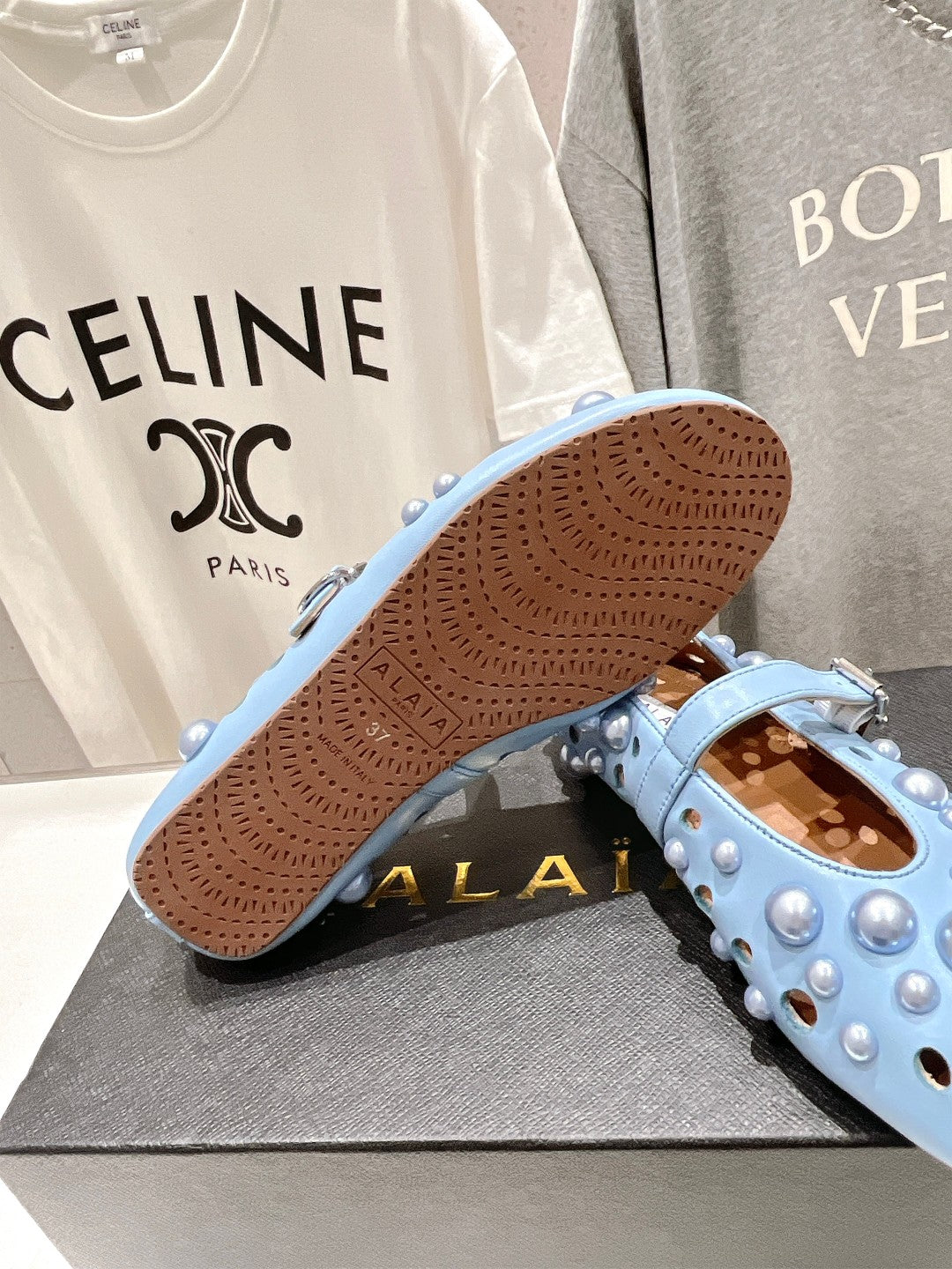ALAIA PEARL MARY JANE SHOES IN LIGHT BLUE LAMBSKIN - 35