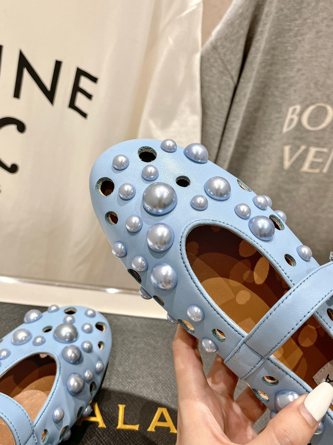 ALAIA PEARL MARY JANE SHOES IN LIGHT BLUE LAMBSKIN - 35