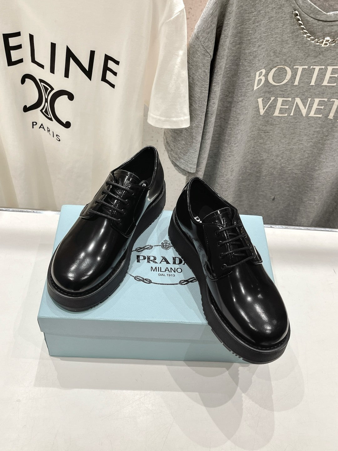 PRA BRUSHED LEATHER LOAFERS JET-BLACK - 35