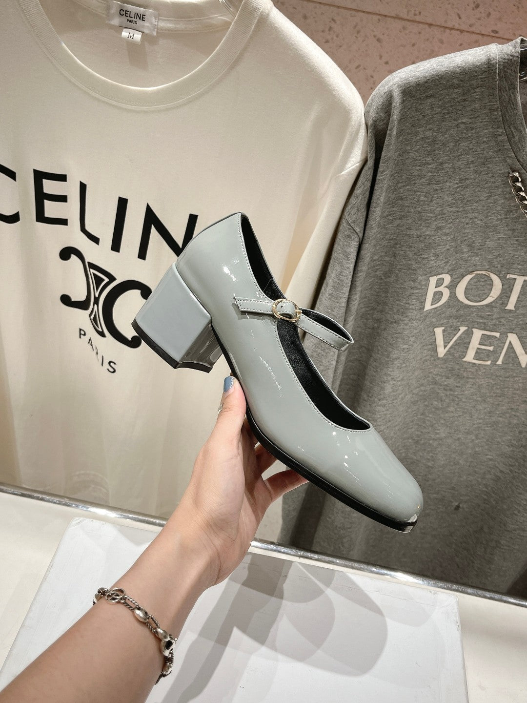 MEDIUM - HEEL MARY JANE SHOES IN SMOKE GREY GLOSSY CALFSKIN - 35