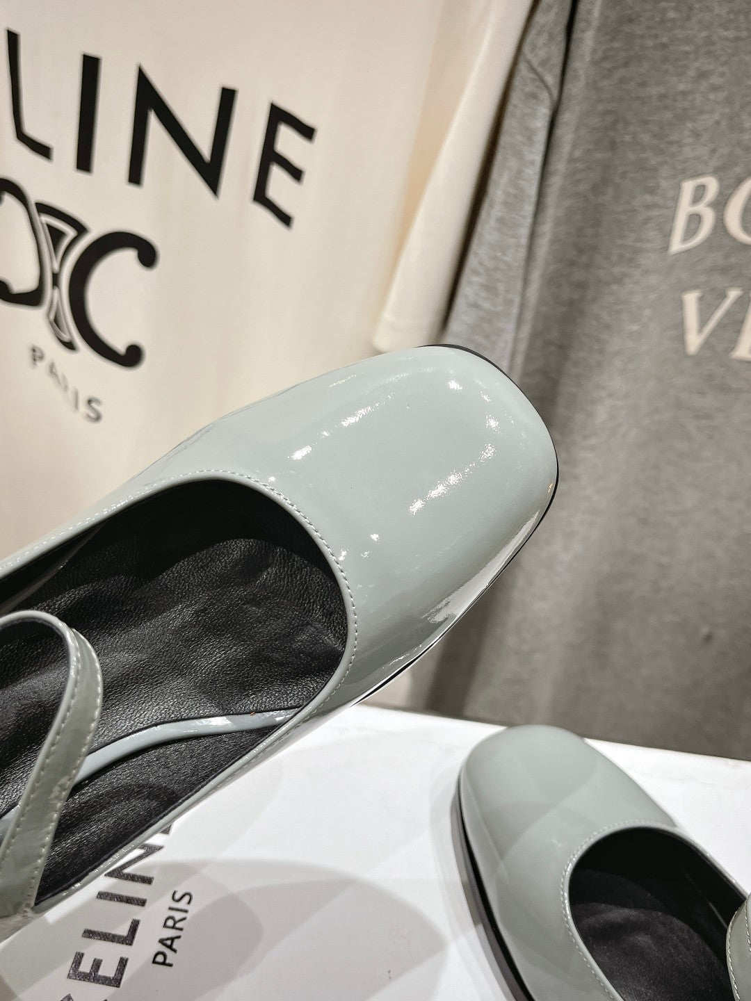 MEDIUM - HEEL MARY JANE SHOES IN SMOKE GREY GLOSSY CALFSKIN - 35