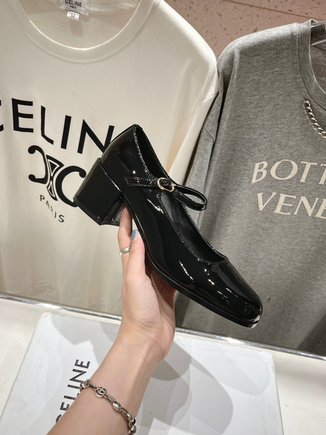MEDIUM - HEEL MARY JANE SHOES IN BLACK GLOSSY CALFSKIN - 35