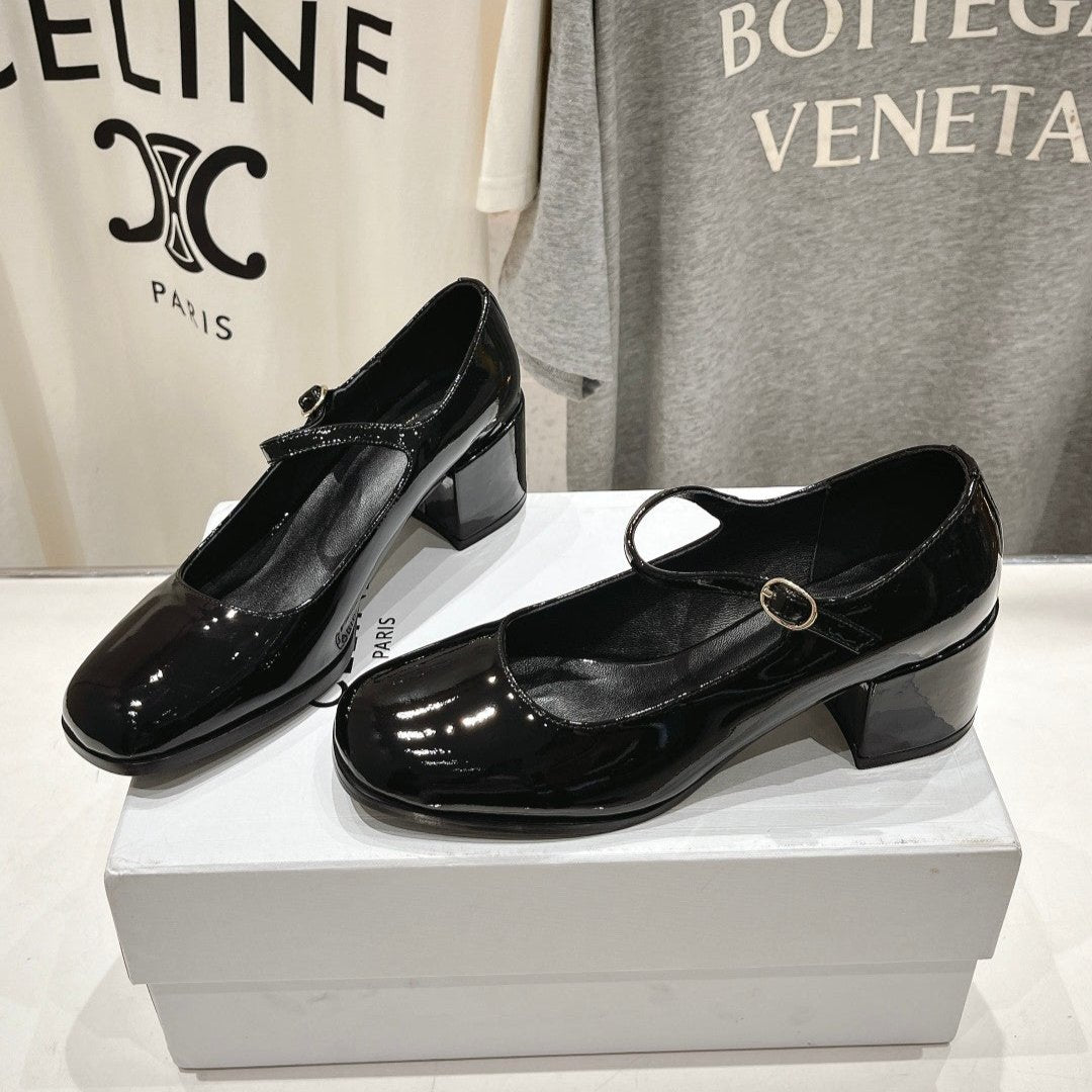 MEDIUM - HEEL MARY JANE SHOES IN BLACK GLOSSY CALFSKIN - 35