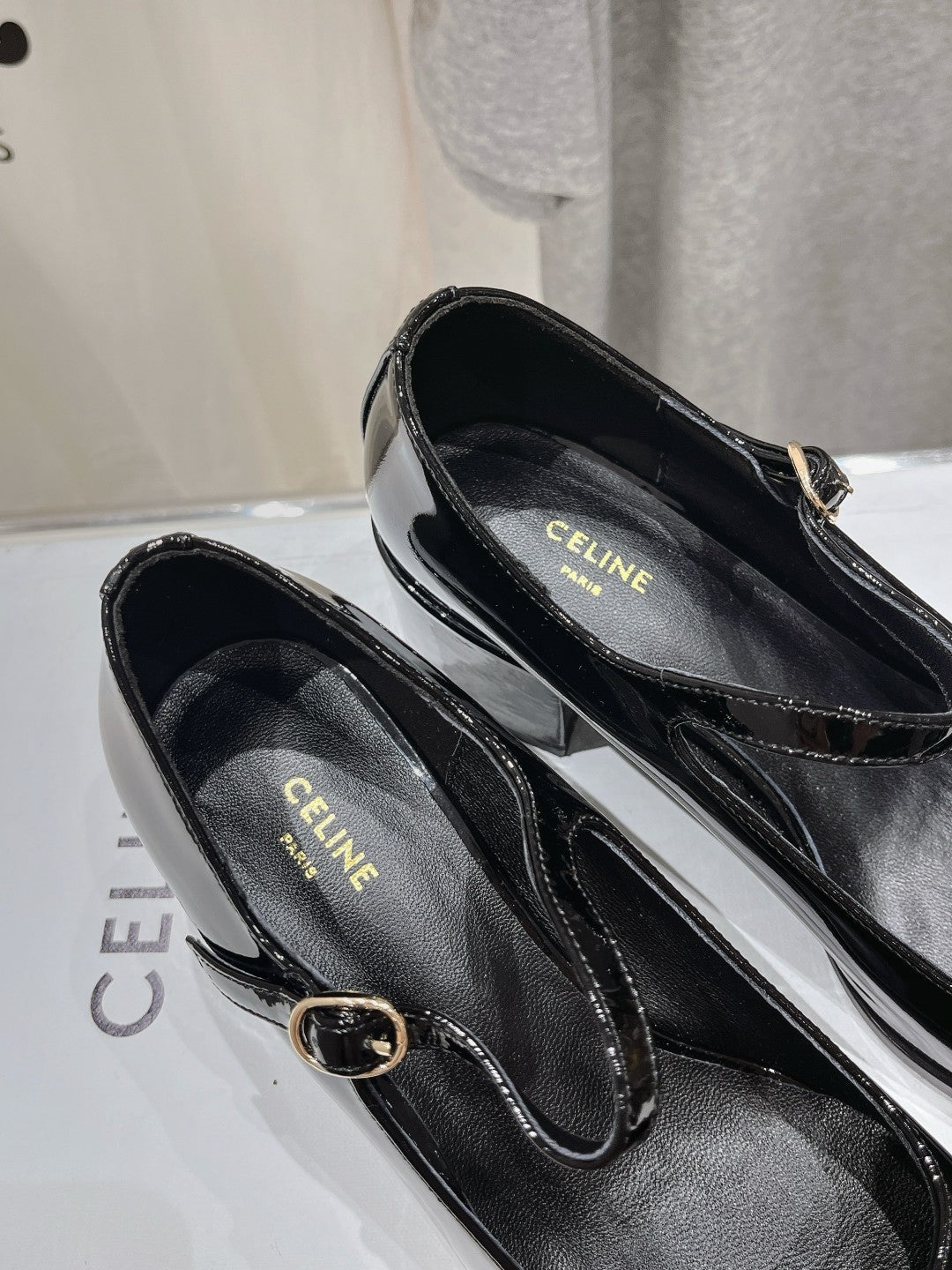 MEDIUM - HEEL MARY JANE SHOES IN BLACK GLOSSY CALFSKIN - 35