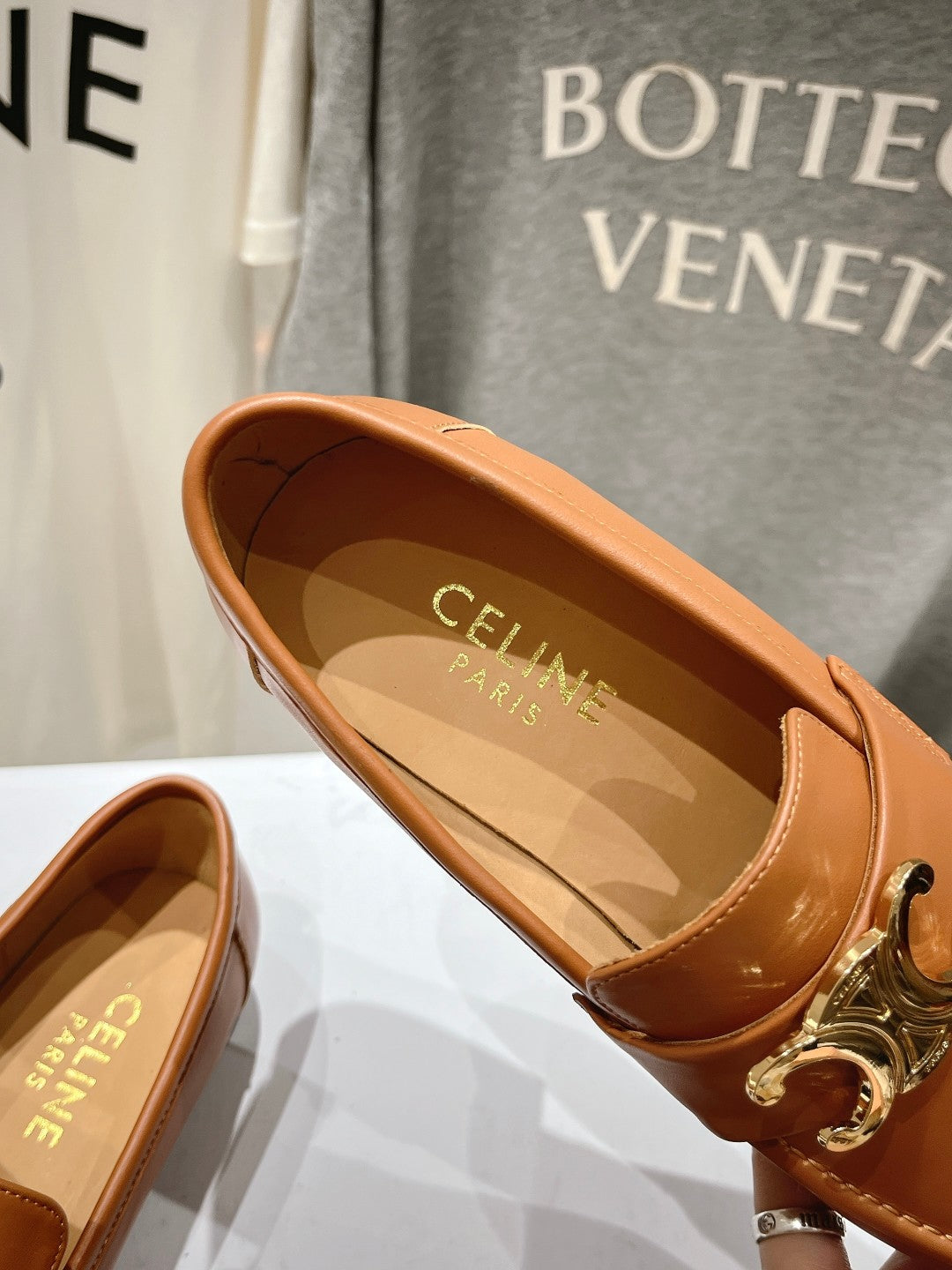 TRIOMPHE LOAFER IN BRONZE BROWN SMOOTH CALFSKIN GOLD HARDWARE - 35