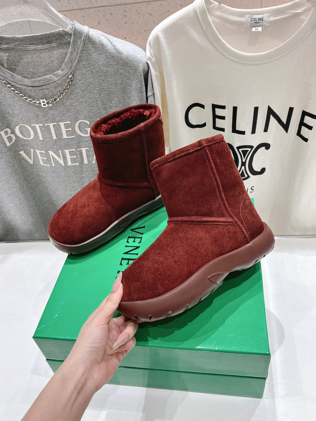 SNAP MINI ANKLE BOOTS IN JAM RED SUEDE AND SHEARLING LINING - 35
