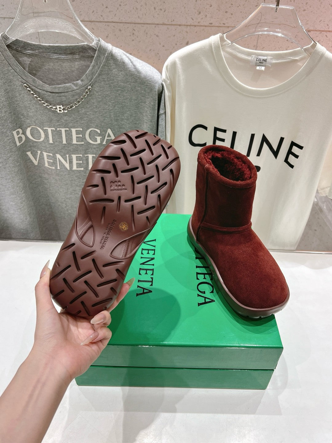 SNAP MINI ANKLE BOOTS IN JAM RED SUEDE AND SHEARLING LINING - 35