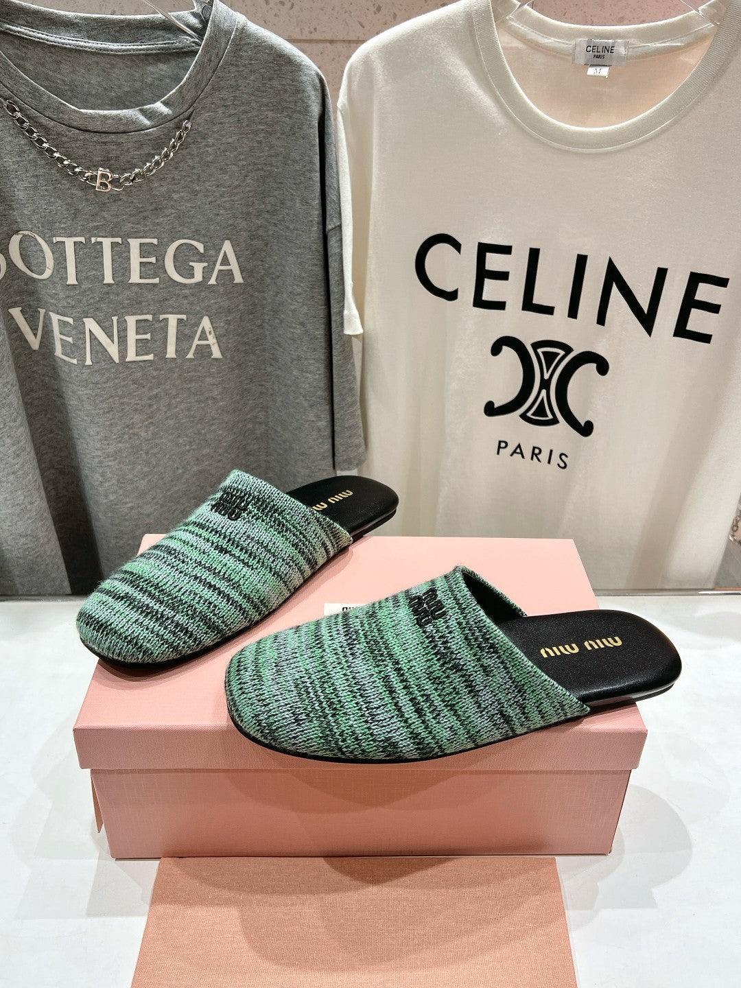 KNITTED MULES IN LIGHT GREEN MIX BLACK WOOL - 35
