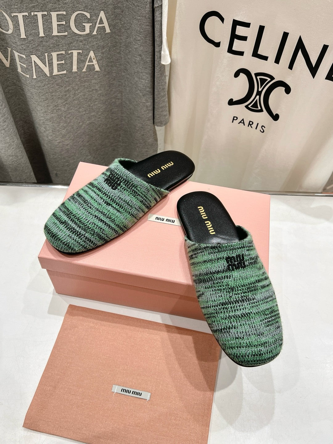 KNITTED MULES IN LIGHT GREEN MIX BLACK WOOL - 35