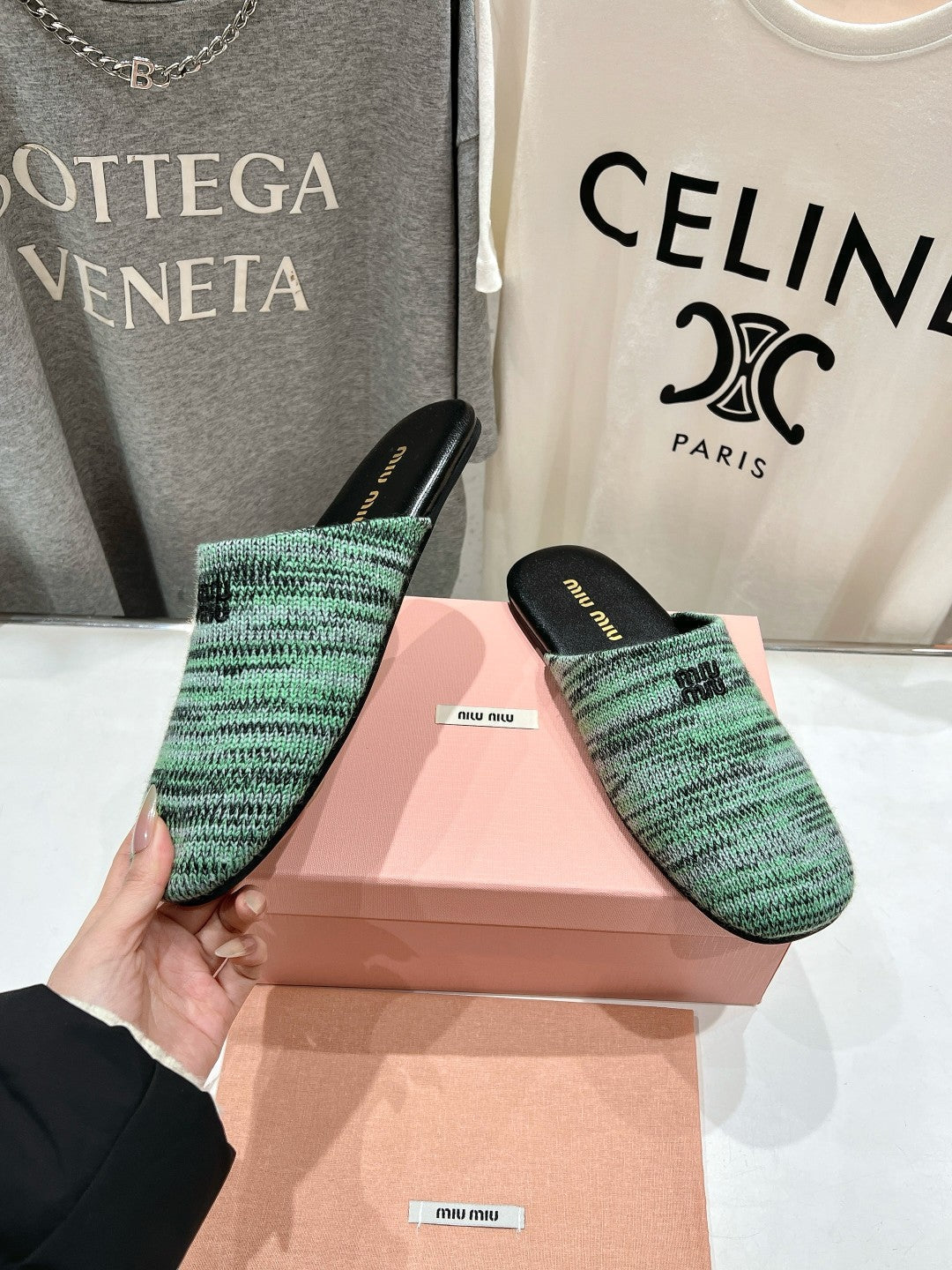 KNITTED MULES IN LIGHT GREEN MIX BLACK WOOL - 35