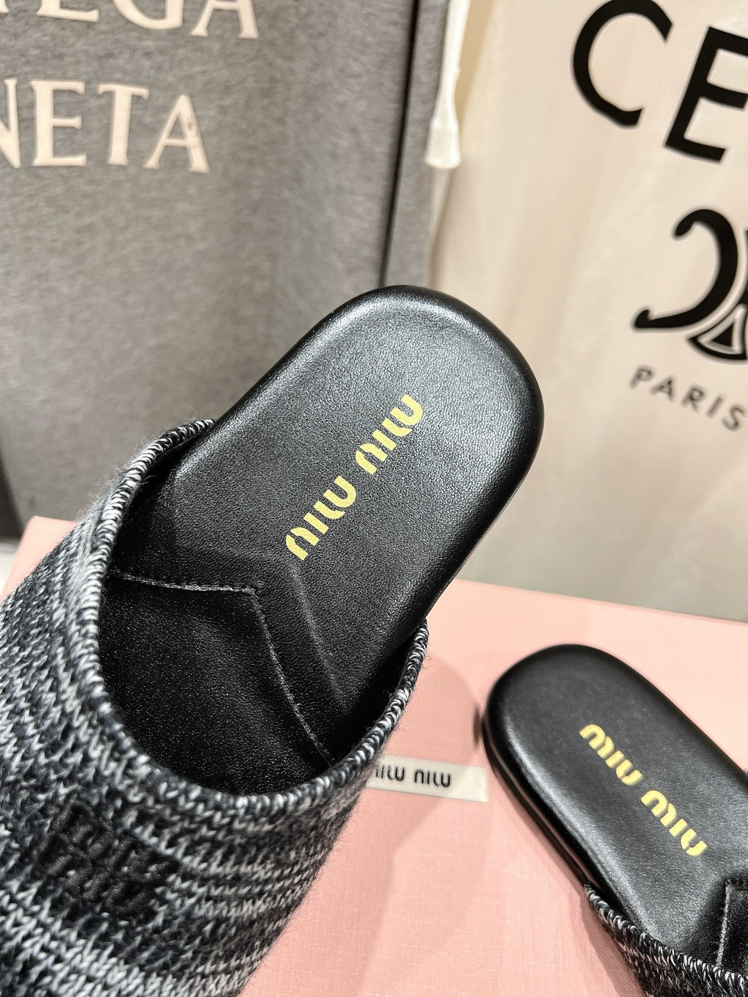 KNITTED MULES IN BLACK MIX WHITE WOOL - 35