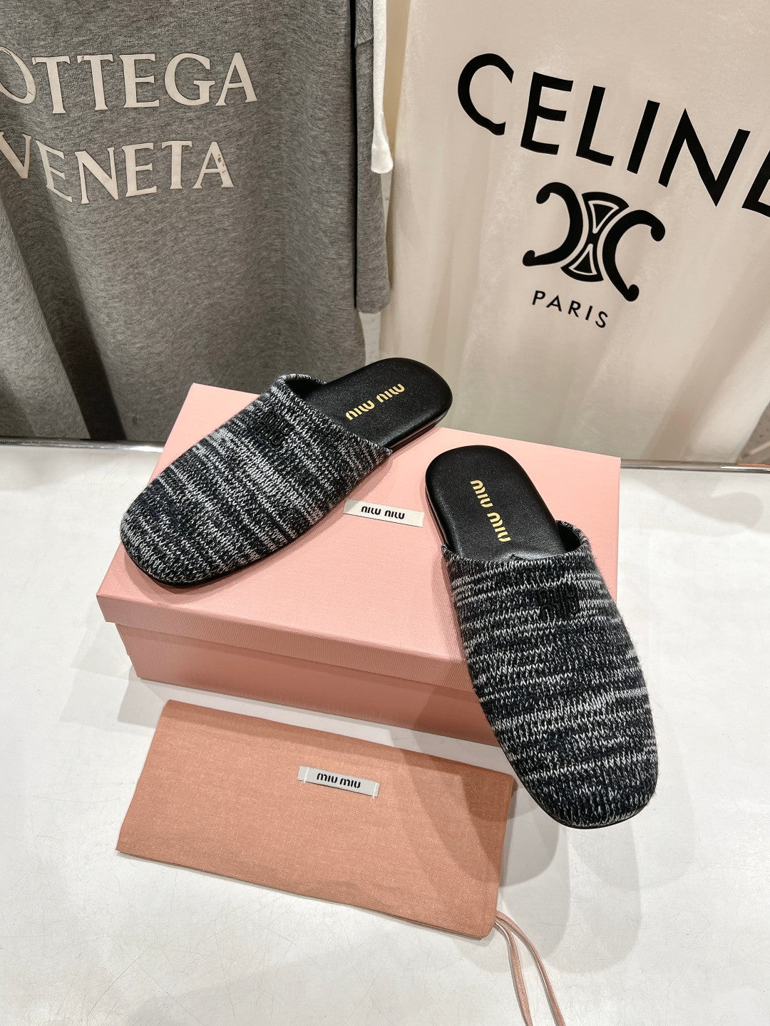 KNITTED MULES IN BLACK MIX WHITE WOOL - 35