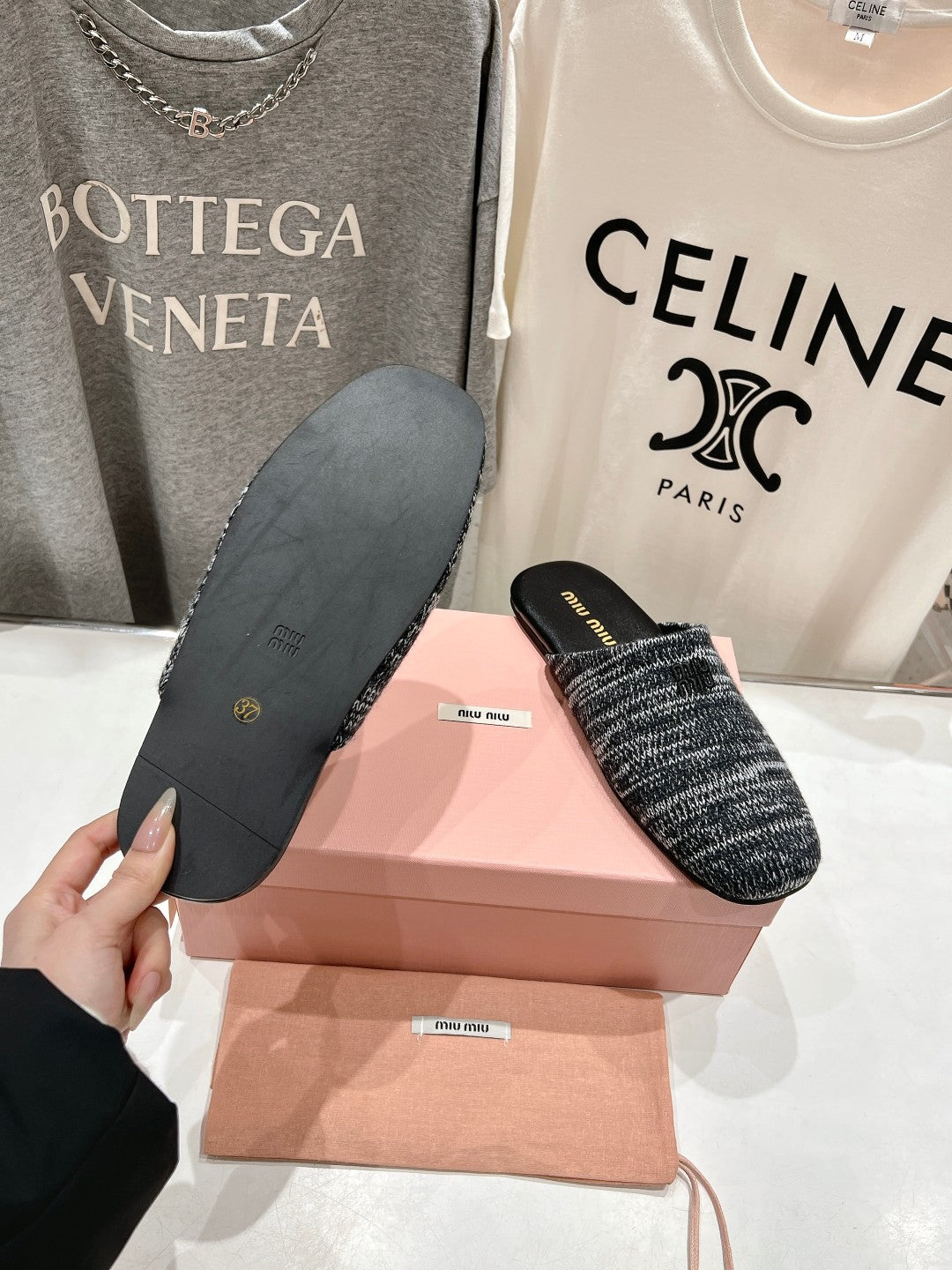 KNITTED MULES IN BLACK MIX WHITE WOOL - 35