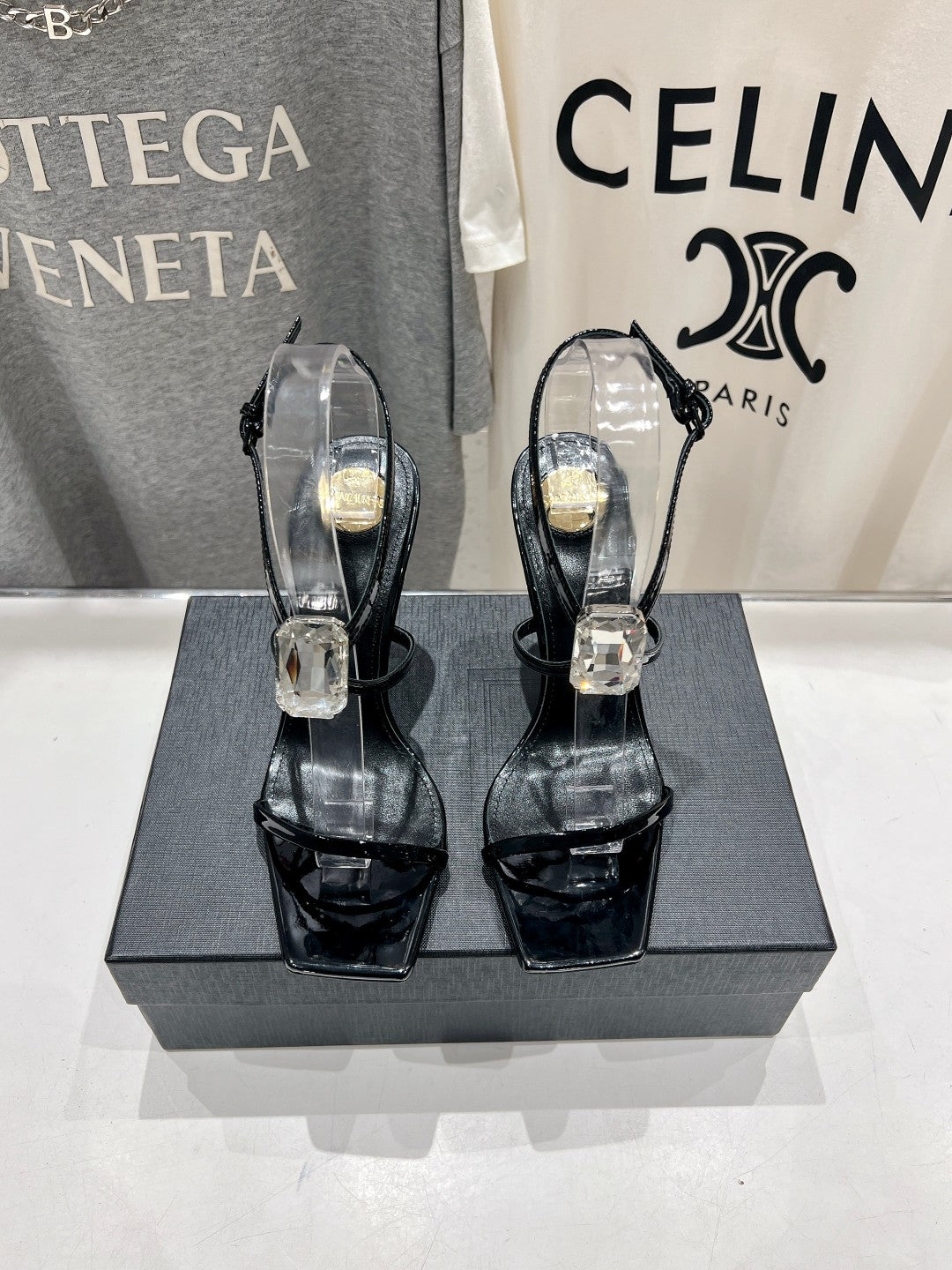 HIGH HEEL SANDALS IN BLACK GLOSSY CALFSKIN WTH STRAPS ATTACHED GEM - 35