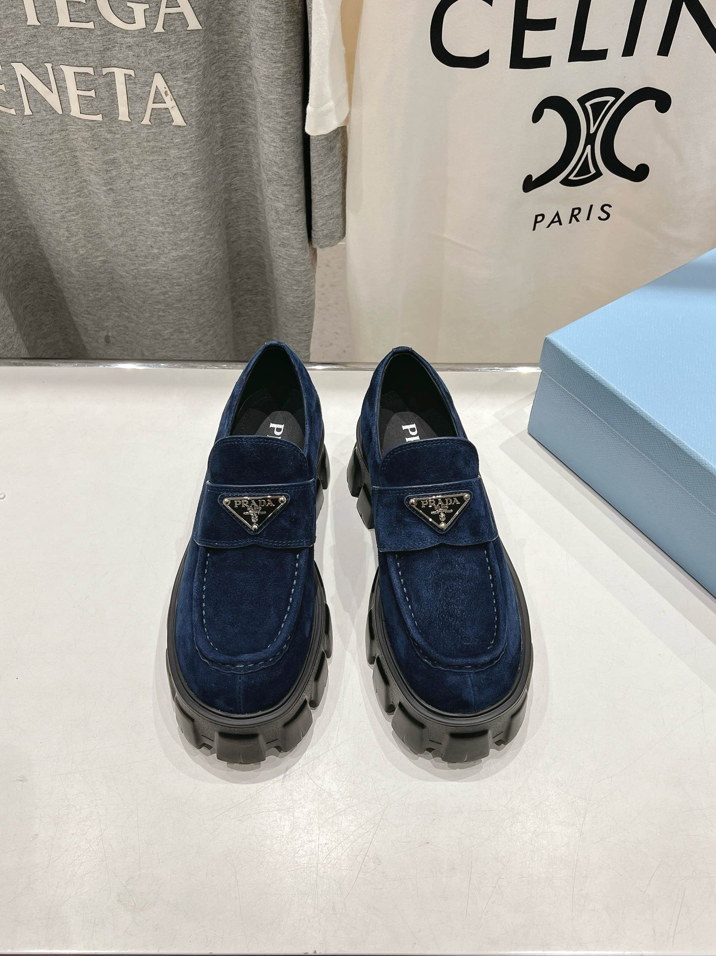 MONOLITH LOAFERS IN NAVY BLUE SUEDE - 35