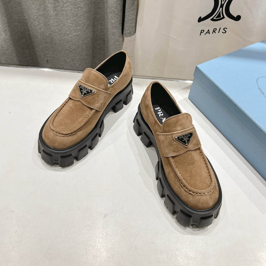 MONOLITH LOAFERS IN CAMEL BEIGE SUEDE - 35