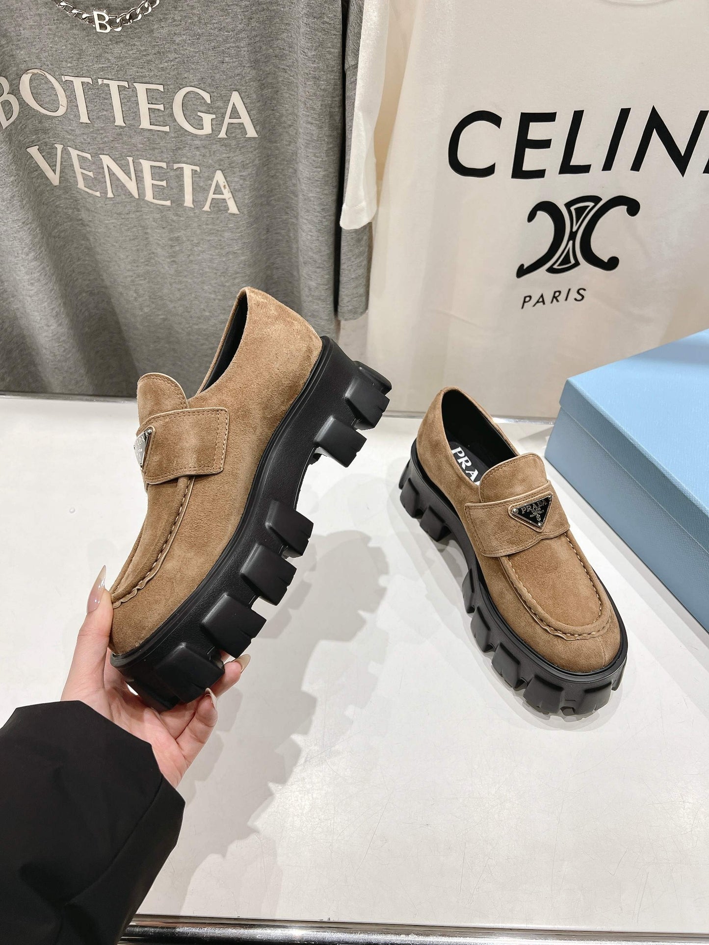 MONOLITH LOAFERS IN CAMEL BEIGE SUEDE - 35