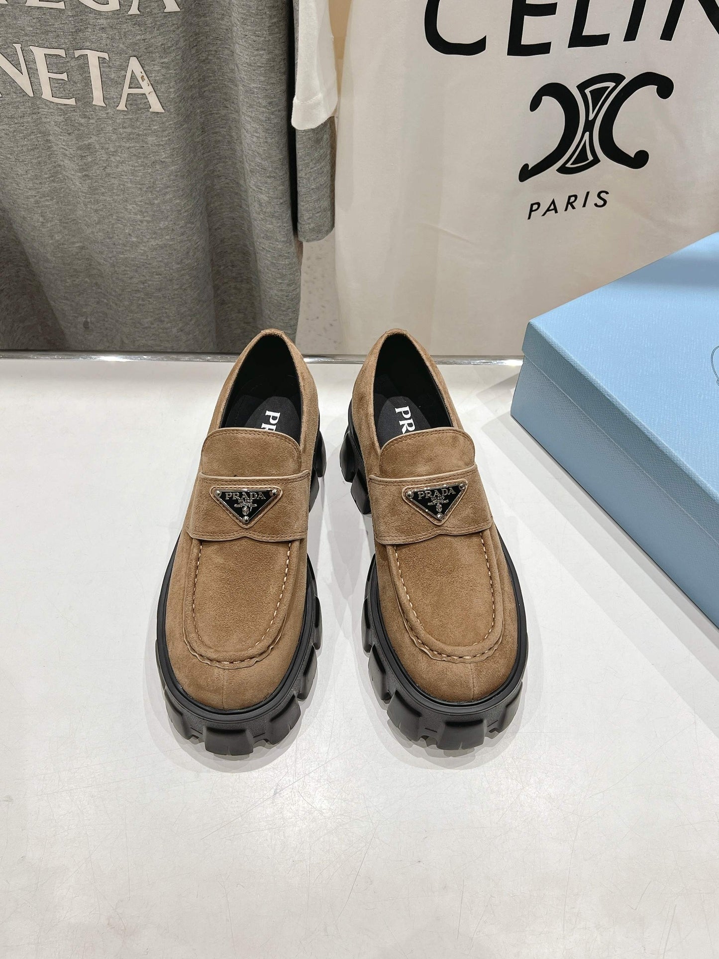 MONOLITH LOAFERS IN CAMEL BEIGE SUEDE - 35