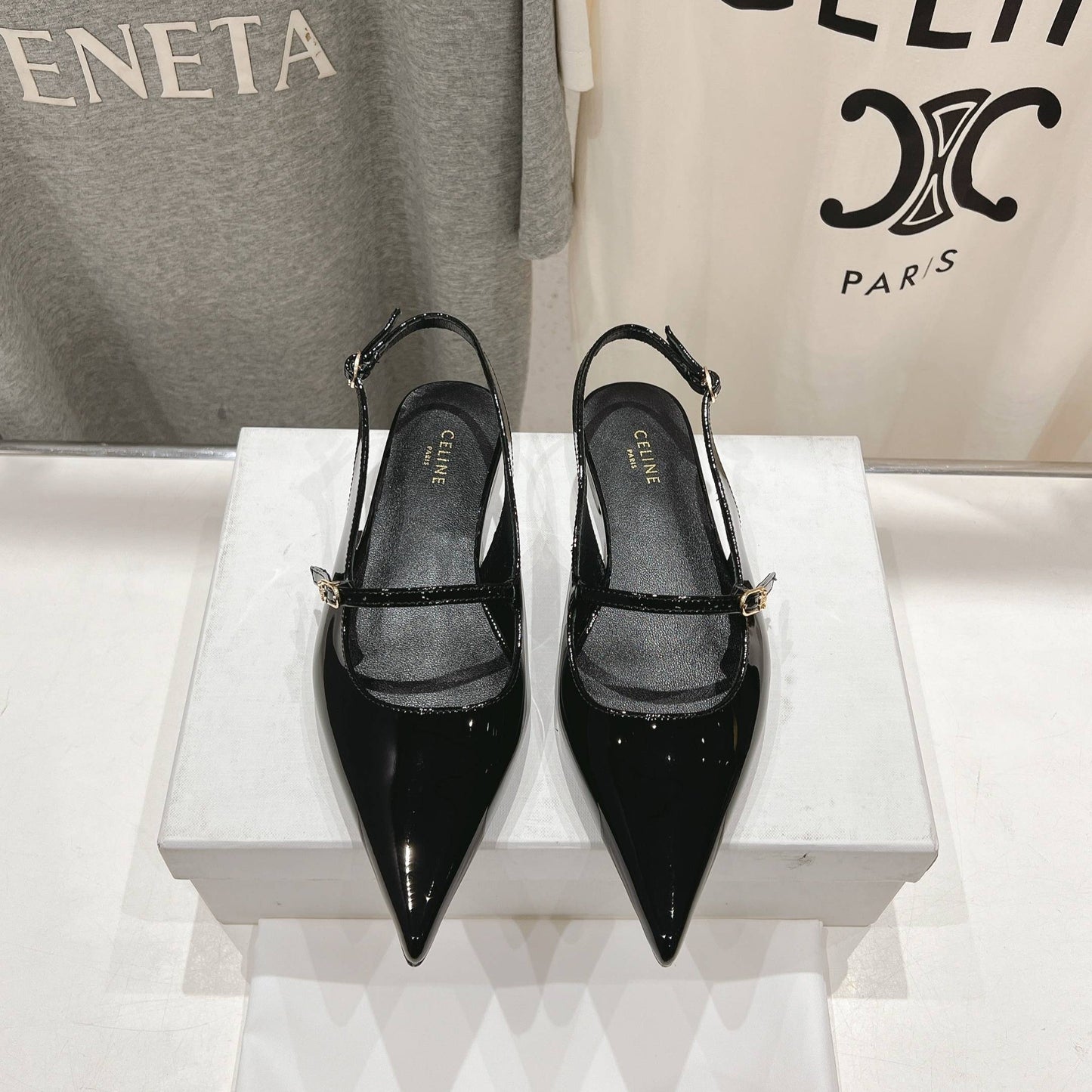 JUDY FLAT SLINGBACK IN BLACK PATENT CALFSKIN - 34