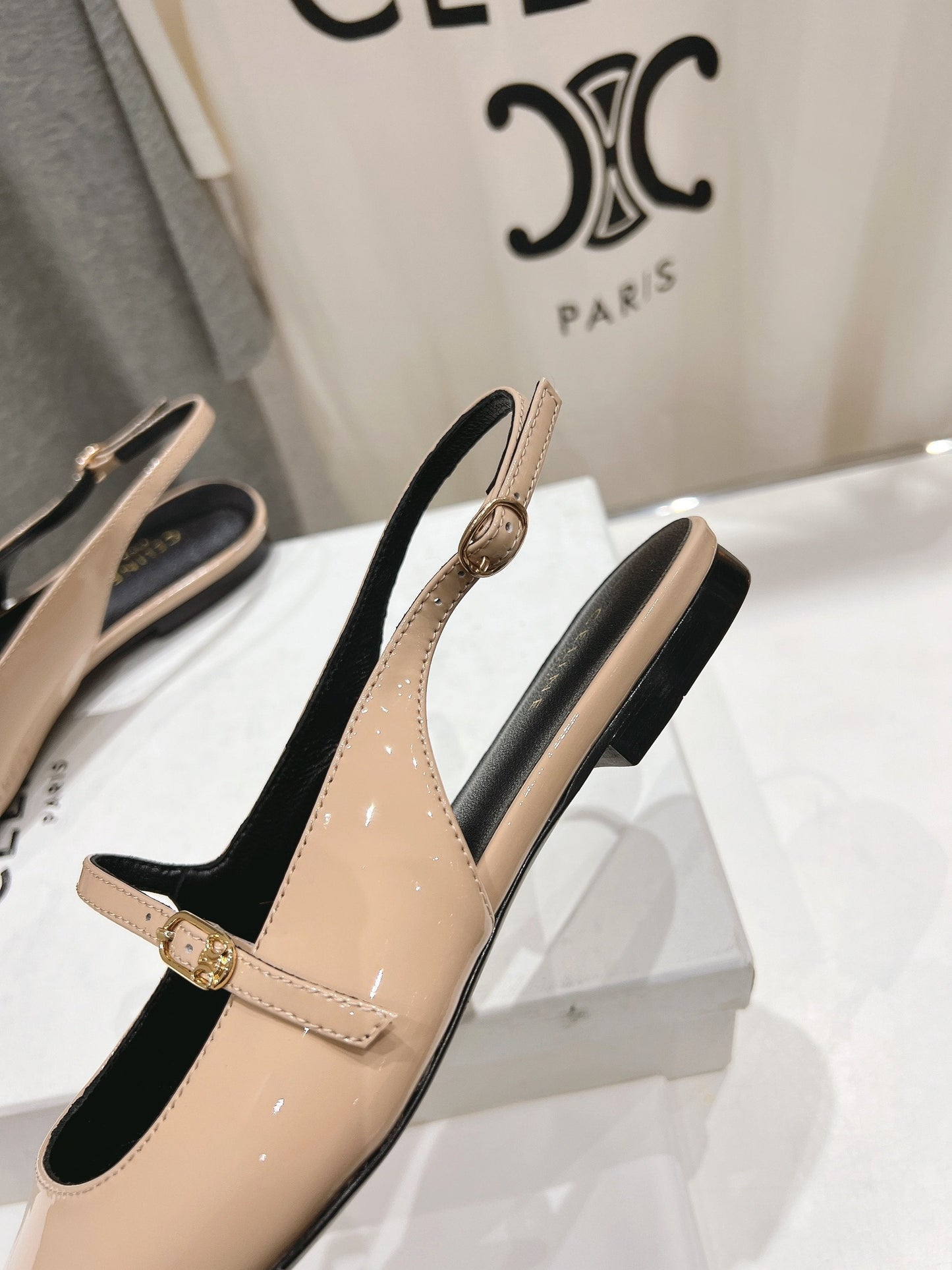 JUDY FLAT SLINGBACK IN TAN BEIGE PATENT CALFSKIN - 34