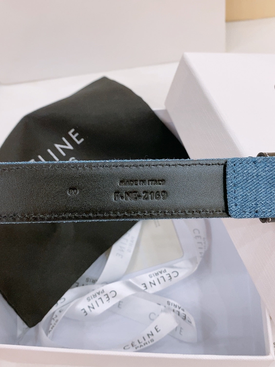 CELINE 25S BELT TRIOMPHE TAURILLON 25MM IN BLACK CALFSKIN AND DENIM 558348 - 26 - 28