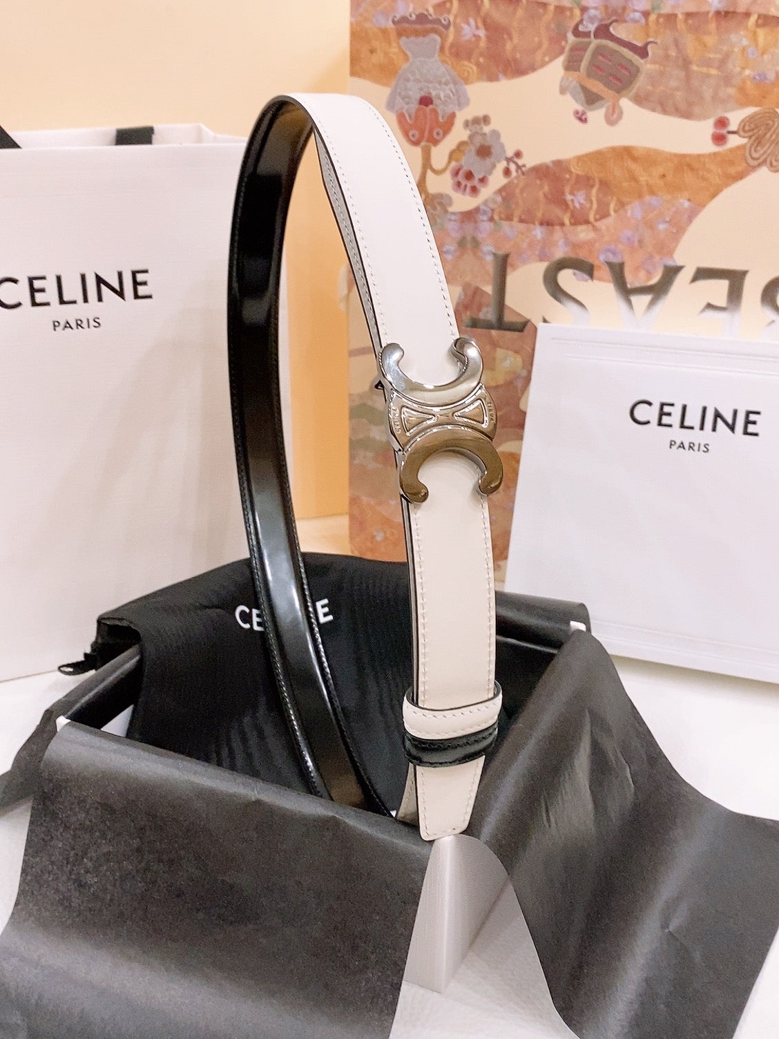 CELINE 25S BELT 25MM REVERSIBLE TRIOMPHE IN WHITE CALFSKIN 565536 - 26 - 28